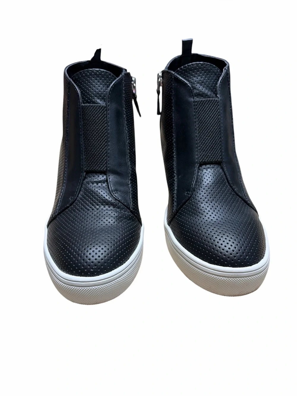 Mia Black Wedge Sneaker Size 8.5
